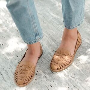 Nisolo 👡 Huarache Sandal in Almond